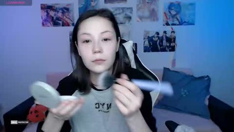 Snapshot of hugomin chatting on December 23, 2024, 5:49 am HugoMin online show from December 23, 2024, 5:49 am