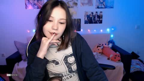 Snapshot of hugomin chatting on January 5, 2025, 3:53 am HugoMin online show from January 5, 2025, 3:53 am