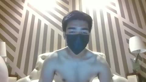 hulkyking1812000 online show from September 10, 2025, 9:31 am