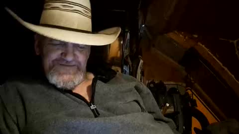 hung34u online show from February 14, 2025, 2:18 am