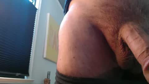 Big uncut cock dripping online show from April 18, 2026, 6:34 pm