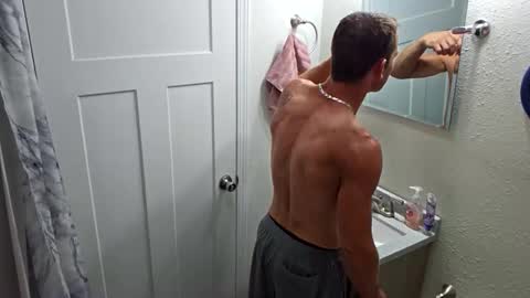 hunganhorny88 online show from May 10, 2026, 7:52 pm