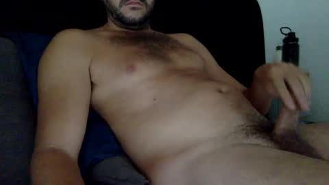 Snapshot of hungm4fun101 chatting on September 10, 2025, 2:06 pm hungm4fun101 online show from September 10, 2025, 2:06 pm