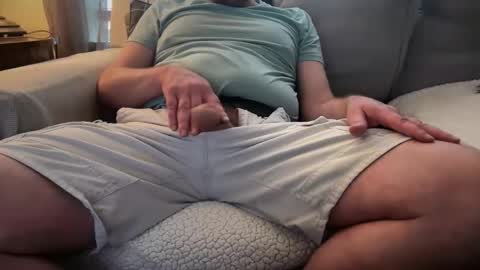 AARON online show from April 23, 2026, 4:09 pm