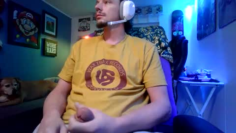 hungtxcock92 online show from December 19, 2025, 2:51 am