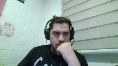 Snapshot of hungweeb chatting on March 10, 2026, 2:16 am Rod online show from March 10, 2026, 2:16 am