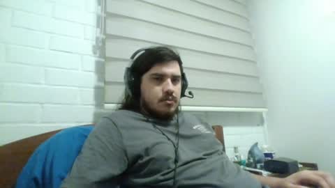 Snapshot of hungweeb chatting on April 4, 2026, 1:15 am Rod online show from April 4, 2026, 1:15 am