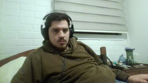 Snapshot of hungweeb chatting on April 15, 2026, 4:30 am Rod online show from April 15, 2026, 4:30 am