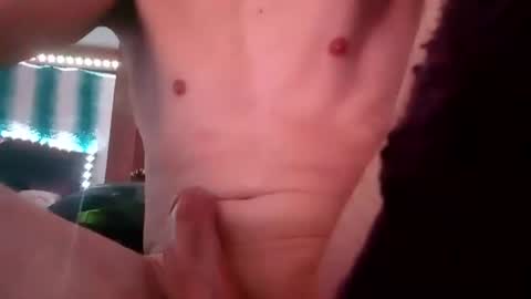 Hungwell138 online show from March 7, 2025, 9:27 pm