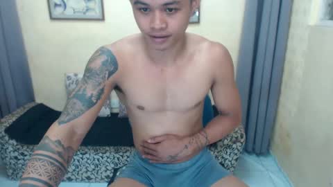 Snapshot of hunkdanny chatting on January 27, 2025, 1:59 am Danny online show from January 27, 2025, 1:59 am