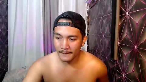 hunkylloyd online show from September 10, 2025, 3:34 pm