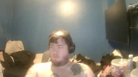 hunter_lust97 online show from May 1, 2026, 10:25 pm