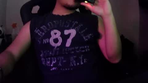 Snapshot of hunterrblood chatting on April 8, 2026, 9:59 pm Hunterr online show from April 8, 2026, 9:59 pm