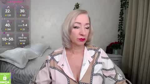 Irena online show from November 17, 2025, 3:07 pm