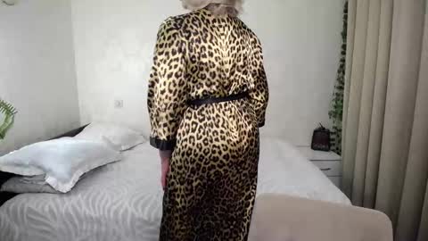 Irena online show from January 16, 2026, 3:05 pm