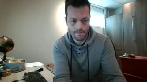 hurley7890 online show from March 6, 2025, 2:08 pm