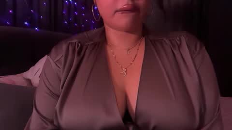 Bex  online show from April 24, 2026, 3:20 am