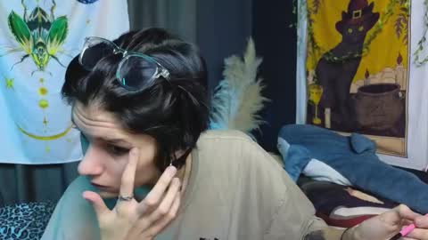 Snapshot of hyeon_jin chatting on January 18, 2025, 9:02 pm Hyeon Jin online show from January 18, 2025, 9:02 pm