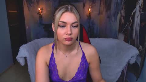 hyileyclark online show from March 5, 2026, 12:56 pm