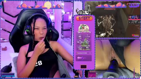 Snapshot of hyliebloom chatting on December 28, 2024, 2:10 pm Ashley online show from December 28, 2024, 2:10 pm