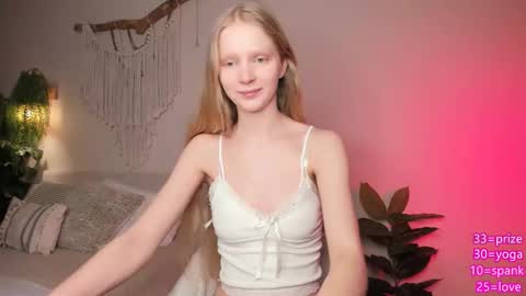 Snapshot of hypnoootic chatting on March 16, 2026, 4:55 pm Jenny online show from March 16, 2026, 4:55 pm