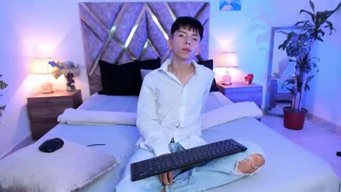 Snapshot of hyunjin_sun chatting on October 12, 2025, 4:28 pm Son Hyunjin online show from October 12, 2025, 4:28 pm