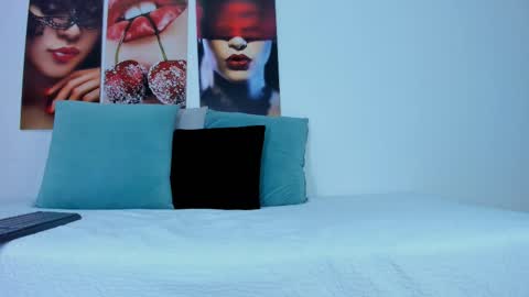 The Dolls online show from October 31, 2025, 8:32 pm