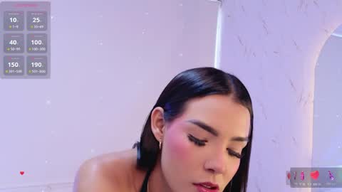 Snapshot of i_am_hanna chatting on June 2, 2026, 7:38 pm Tell Me Hanna online show from June 2, 2026, 7:38 pm