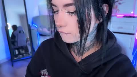 Asya  online show from September 19, 2025, 8:49 am