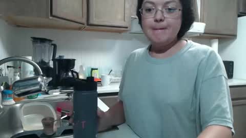 ShortStuff online show from March 19, 2026, 4:22 pm