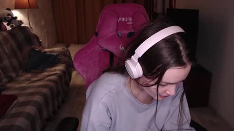 elisabeth online show from December 24, 2024, 2:33 pm