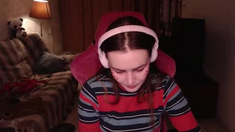 elisabeth online show from January 6, 2025, 5:49 pm