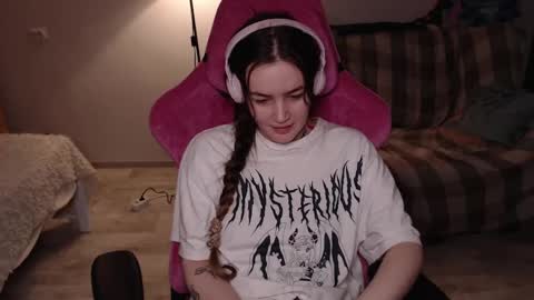 elisabeth online show from January 31, 2025, 1:02 pm