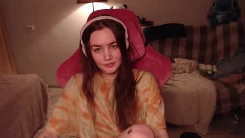 elisabeth online show from February 12, 2025, 3:38 pm