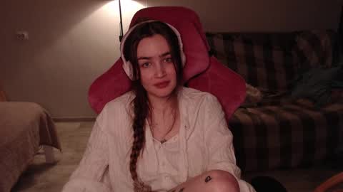 elisabeth online show from February 28, 2025, 3:04 pm