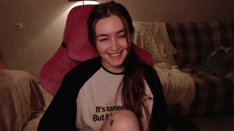 elisabeth online show from March 4, 2025, 6:07 pm