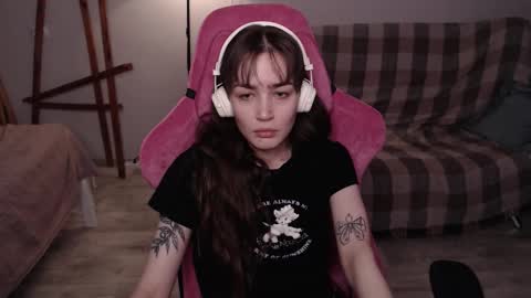 elisabeth online show from November 24, 2025, 10:15 am