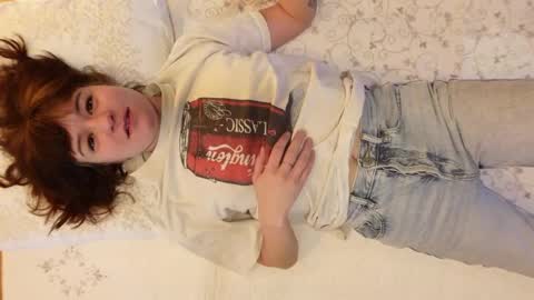 Snapshot of i_love_olive chatting on December 3, 2025, 12:07 am Olive online show from December 3, 2025, 12:07 am