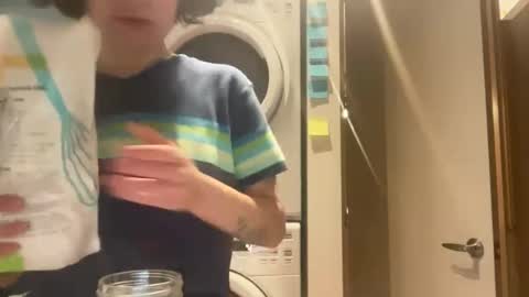 Snapshot of i_love_olive chatting on February 2, 2026, 9:02 pm Olive online show from February 2, 2026, 9:02 pm