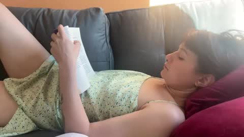 Snapshot of i_love_olive chatting on February 11, 2026, 8:58 pm Olive online show from February 11, 2026, 8:58 pm