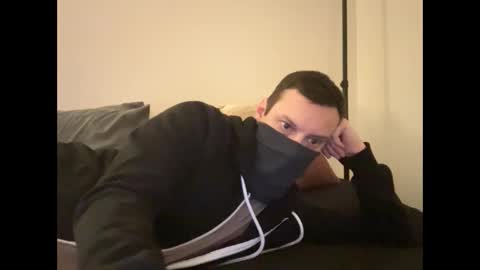 i o ro online show from December 17, 2024, 4:01 am