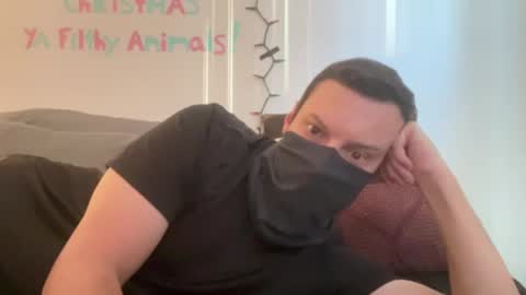 i o ro online show from December 27, 2024, 11:42 pm