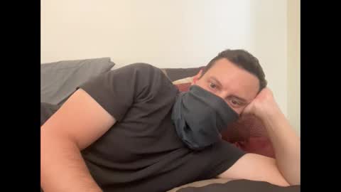 i o ro online show from September 22, 2025, 1:07 am