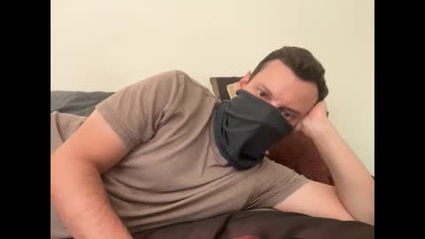 i o ro online show from September 23, 2025, 2:47 am