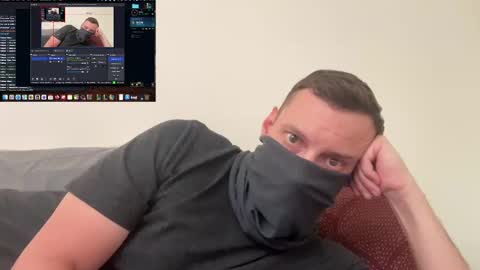 i o ro online show from September 28, 2025, 8:09 am