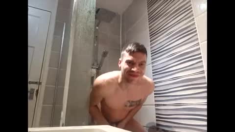 Snapshot of i_obey_all_orders chatting on December 21, 2024, 5:47 am Sub male uk online show from December 21, 2024, 5:47 am