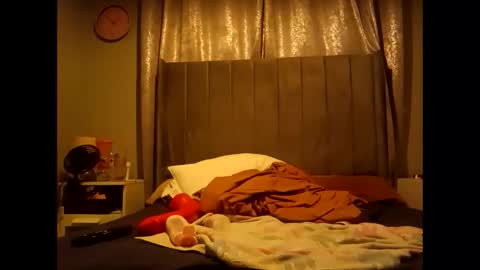 Snapshot of i_obey_all_orders chatting on December 24, 2024, 5:38 am Sub male uk online show from December 24, 2024, 5:38 am