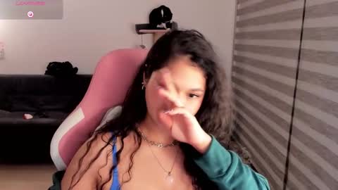 On instagram Imm  NikkiHelp me reach 100 likes online show from September 14, 2025, 4:55 am