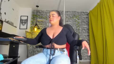 Snapshot of iam_samy chatting on March 12, 2025, 11:20 am Samy   online show from March 12, 2025, 11:20 am