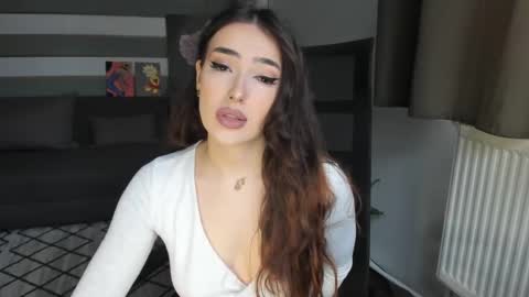 Baby Gal online show from January 31, 2025, 8:32 am